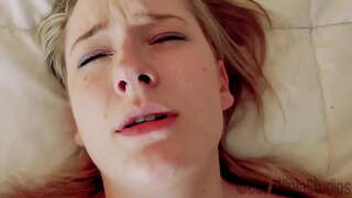 Пасторак Чини маму Јебеш га И цумс Јој У Дупе Траилер