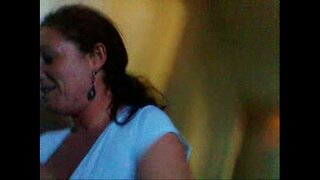 ���ங்க நிற பல பளப்பான முடி