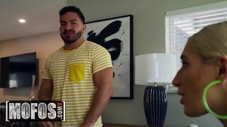 Podvádzanie Pass - MOFOS